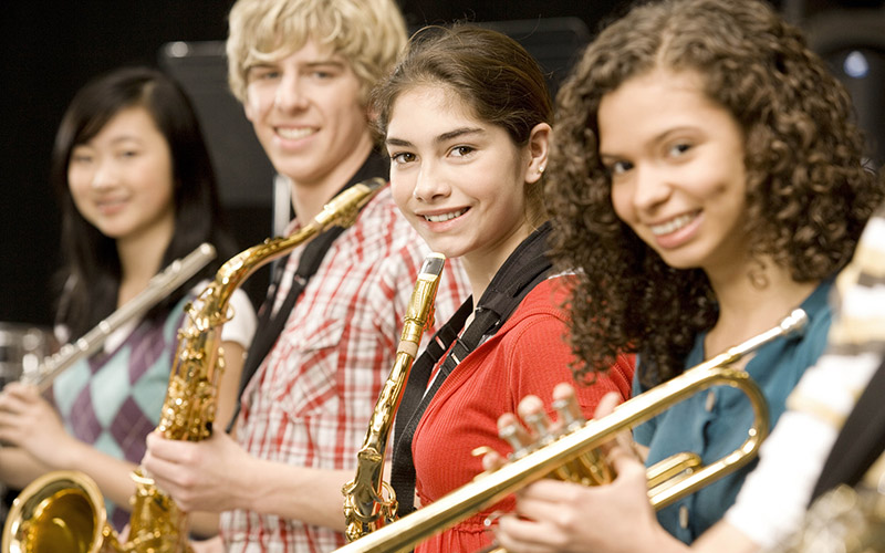 Bravo Lessons teaches a variety of Instruments